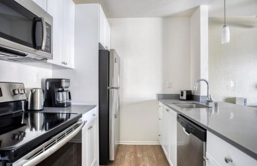 Pasadena 1BR w Gym Pool nr Colorado Ave LAX-862 - Foto 6