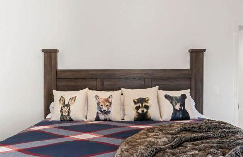 Modern Cabin Vibes, Vaulted ceilings, Sleeps 8! - Foto 22