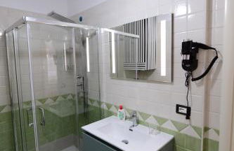 Home & Corso Elegant City Stay Avellino -Casa Vacanza con Terrazza Privata - Foto 11