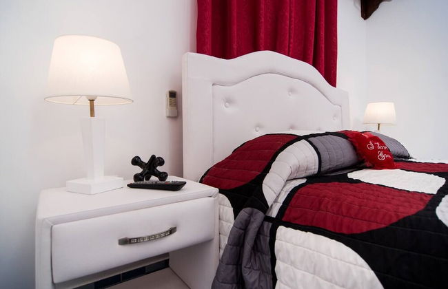 Apartamento Privado con Balcón y Vistas - Photo 2