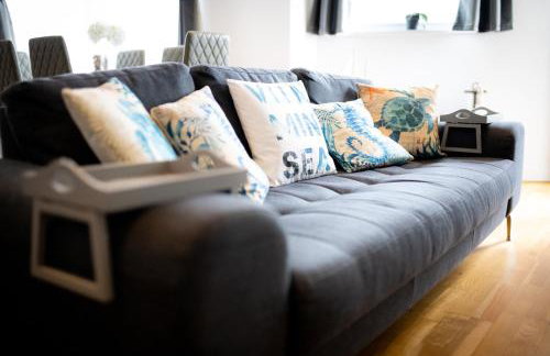 Seaview, Luxury apartment, 2 min walk to Porth Beach - Foto 54