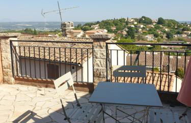 Charmante maison de village au cœur du Luberon - Foto 1