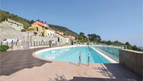 Villa Isola - Photo 2