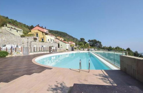 Villa Isola - Photo 2