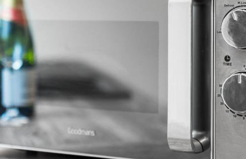 Stylish 3 Bedroom House - Pool & Tennis Table - Garden - Off Street Parking 782S - Foto 20