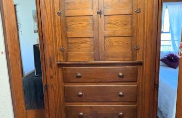 Tree House 6 bedrooms, 2 blocks from everything - Foto 73