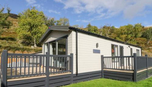 Altair Lodge - Photo 2