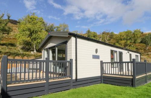 Altair Lodge - Photo 2