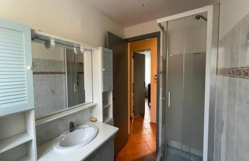 Villa in St Denis with Pool & Pyrenees View - Foto 18