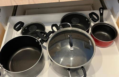 Brand new private one bed one bath home with private parking for 2 - Foto 4