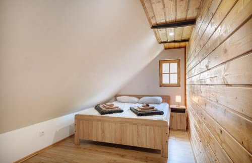 Traditional Houses Korana River - Photo 71