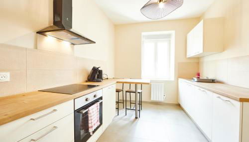 RI 2 - Appartement luxe centre ville - Foto 4, stove, dishwasher