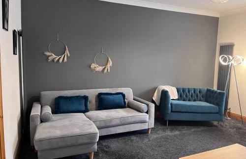Enjoy a spacious 3 BR home - Foto 2