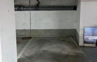 Elegant Apartment with Private Parking, close to Paris - Foto 34