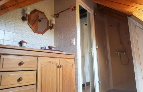 Gite La Coustourelle - Appartement T4 en coeur de village - Foto 15