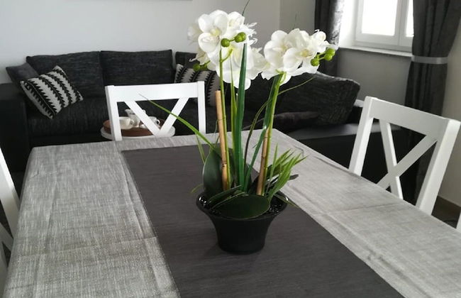 Apartment Villa Bijele Stijene - Photo 13