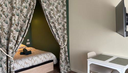 Petite pause en centre ville avec parking - Foto 2