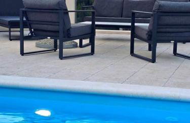 Villa TM with private heated pool, poolhouse & private garage - Photo 12