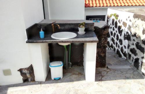 House with sea view in Santo Amaro, 212 sq m, terrace - Photo 20