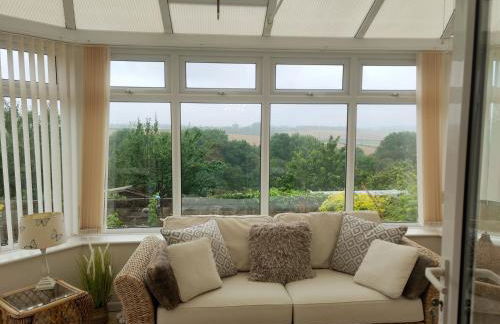 Split Level Bungalow - Sleeps4 - Close to walks - Foto 13