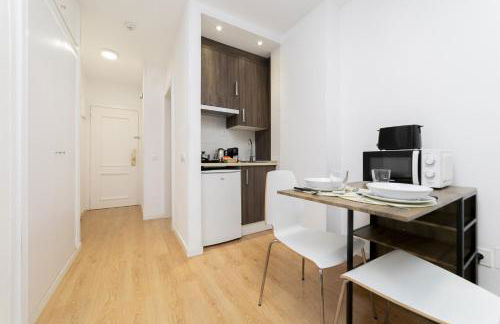 Luxury IV - Ferga Suites - Photo 7