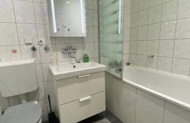 1 A Ferienwohnung Modern Duisburg - Foto 5