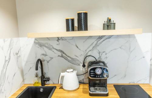 SOLAR Apartments I Stare Miasto 10min I Parking Free I Winda I Balkon - Photo 8