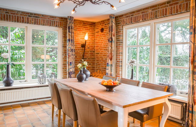 4 bedroom House in Losser with garden - Photo 1