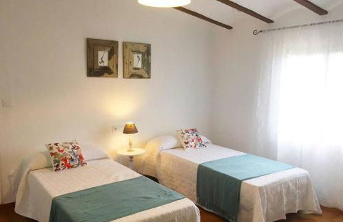 CASA LOLA Naturaleza, Montañas y Piscina Compartida De Pueblo - Foto 22