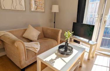 2-Bed, Sleeps 5, 2 Bath, Parking, WiFi - Foto 1