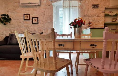 Vintage stone house ELDO with jacuzzi, in Podaspilje, Omiš - Foto 8