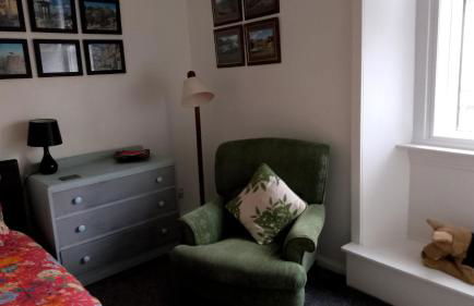 Edinburgh TWO BEDROOM apartment with free side street parking 24 hours - Foto 15