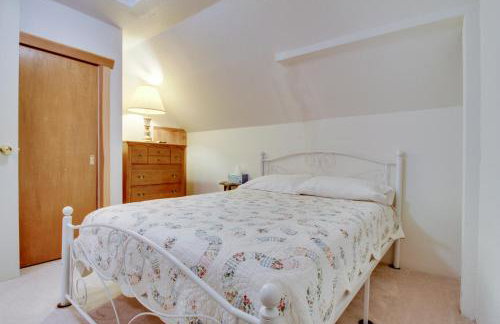 Cozy Augusta Cabin with Furnished Deck and Grill! - Foto 16