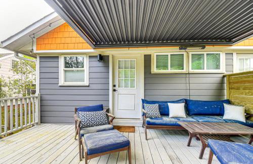 Renovated Carrboro House with Deck and Fire Pit! - Foto 26