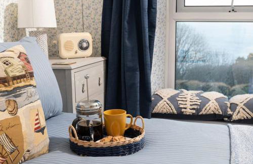 Fantastic sea views at Century's old Alma's Cottage - Sleeps up to 8 guests - Foto 18