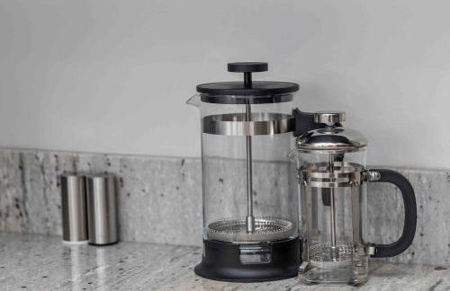 Spacious, High Spec & Modern - Foto 16