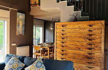 Costa Brava quiet Villa with private pool and jacuzzi - Foto 8