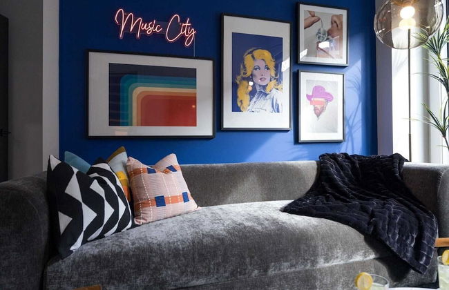 2 Modern Apartments in Heart of Midtown, Walkable Location Patio, Pool & Gym - Foto 22