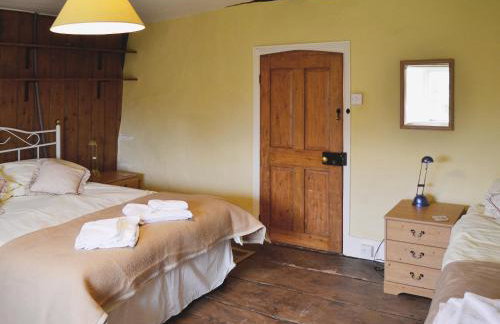 The Farmhouse - Photo 8