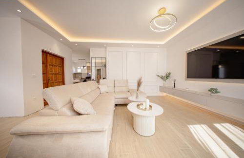 Holiday house Greenside - with a pool - Foto 7