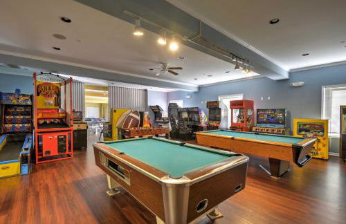 Large Deck and Resort Amenities Lake Ariel Retreat - Foto 38