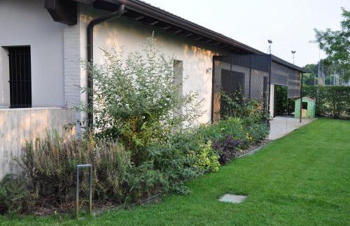 Minimal design villa Free parking Garden - Foto 18