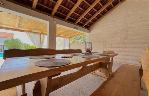 Lovely Home In Rupalj - Foto 12