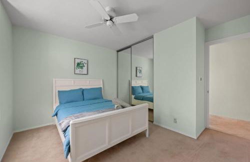 Airy Large Backyard Oasis Perfect Family Getaway - Foto 57