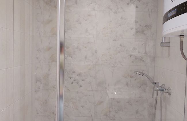 Homey 1-BR Apt - Photo 26