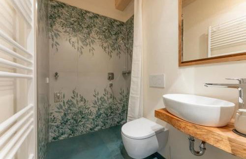 HexenburgbeiDresden mit Faßsauna 4 Raum Architektengaleriewohnung mit Whirlwanne, Kamin, Balkon-Nähe Sächsische Schweiz Dresden - Foto 13