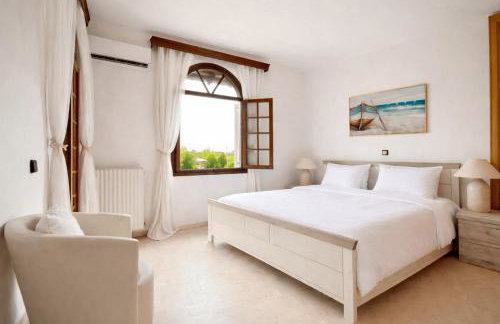 Eden Park Sozopoli - 7 BDR Beach Villa - Yard - Foto 5