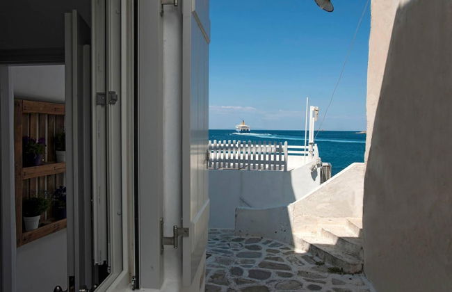 Portes View Traditional House - Photo 12