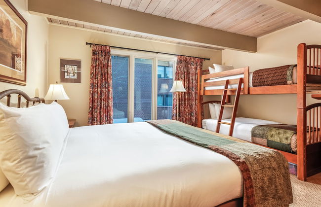 Chateau Chaumont & Dumont Condominiums by Frias - Foto 7