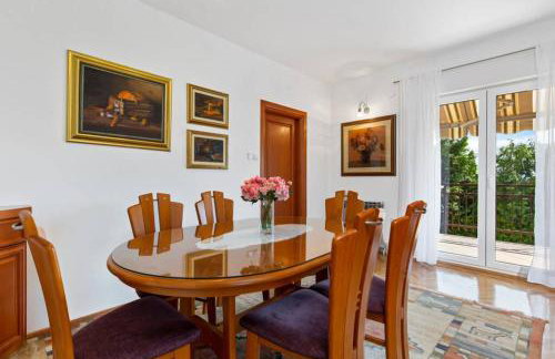 Holiday house with swimming pool - Photo 9